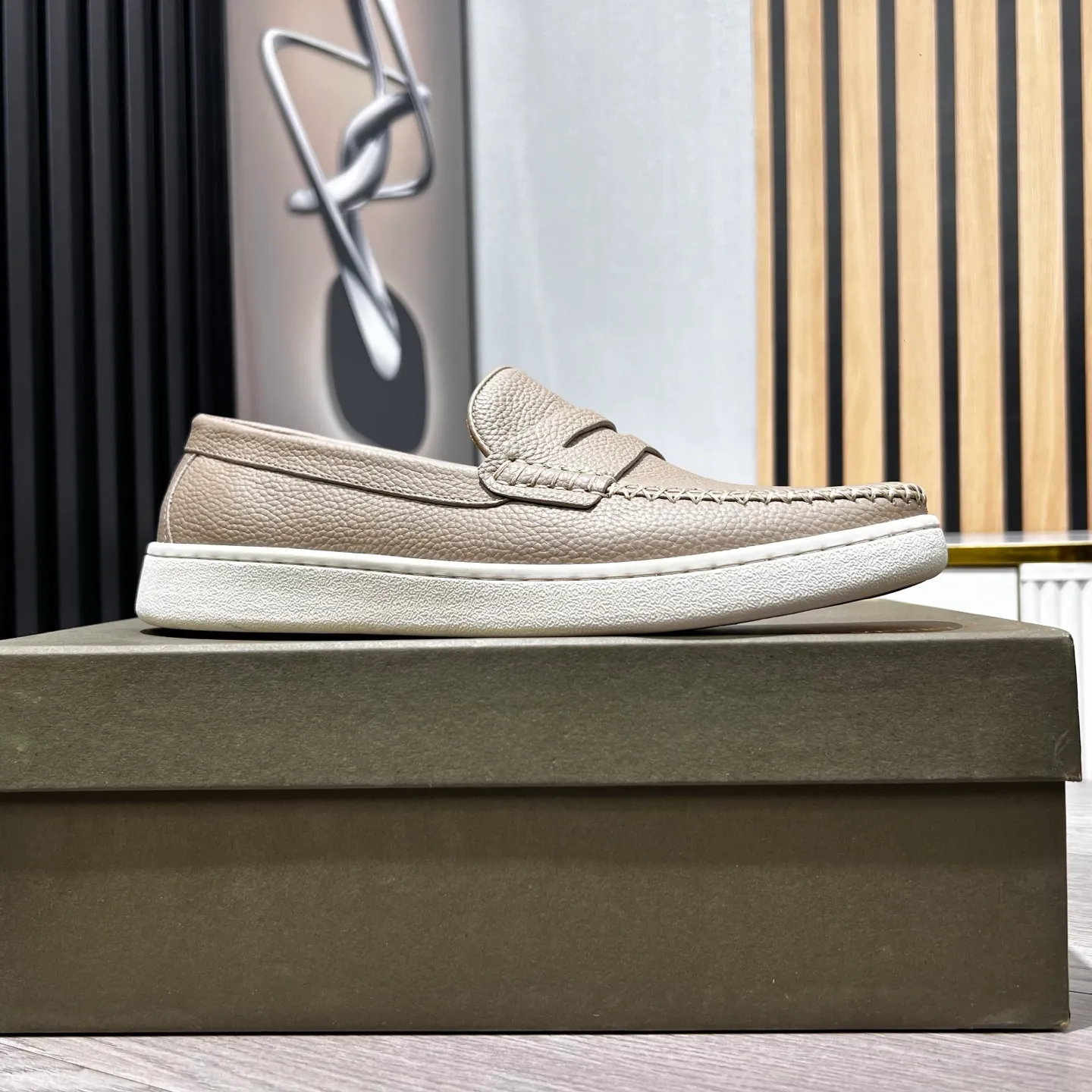 Ex-factory price 480 BV〰️Purely handmade classic men's beanie shoes👉👉driving shoes, slip-on shoes, made of Italian imported cowhide, 💕water-dyed cowhide lining, 🔊original outsole, waterproof platform design, comfortable for the feet. A good choice for traveling and driving, three colors available, code number: 38-44, (45 can be customized)